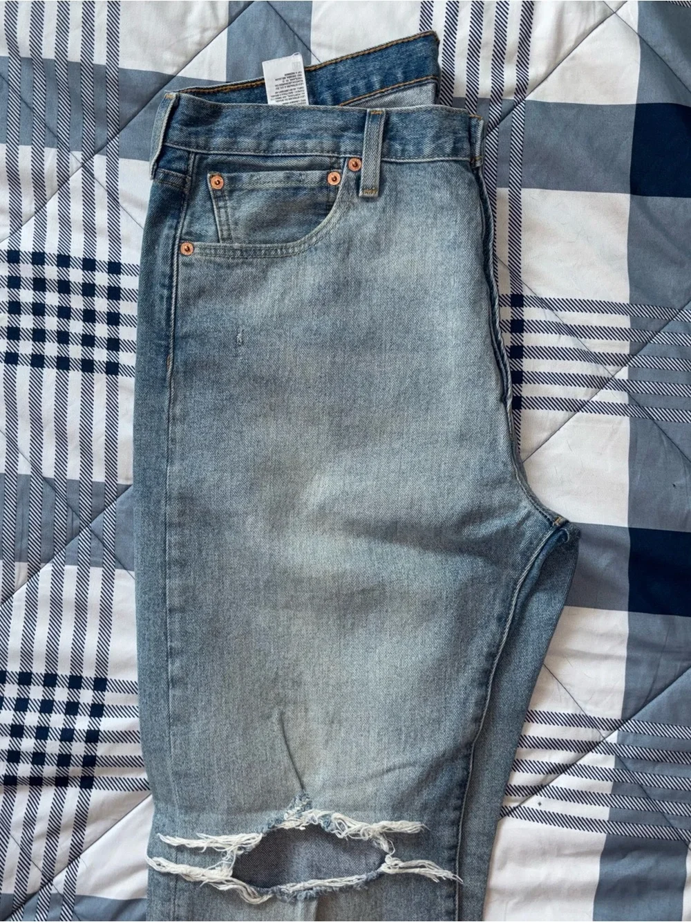 Levi's 501 Light Blue | 5 Button Fly | Relaxed Fit Men’s Jeans